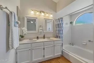 8058 W Laurel Ln, Peoria, AZ 85345 - Photo 18
