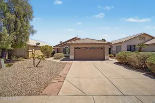 8625 W Paradise Dr, Peoria, AZ 85345 - Photo 2