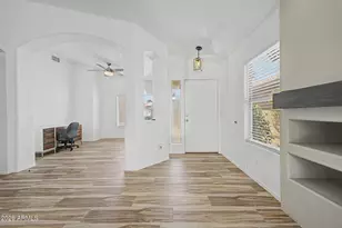 8625 W Paradise Dr, Peoria, AZ 85345 - Photo 4