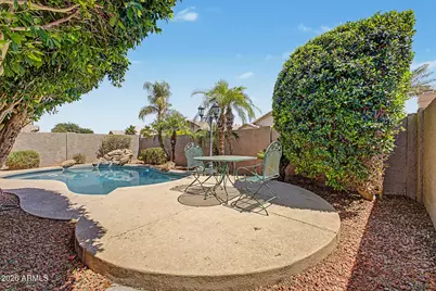 8625 W Paradise Drive, Peoria, AZ 85345 - Photo 32