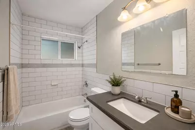 102 W Maryland Avenue #E1, Phoenix, AZ 85013 - Photo 14