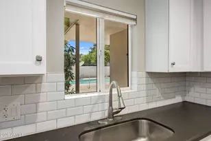 102 W Maryland Ave, Phoenix, AZ 85013 - Photo 2
