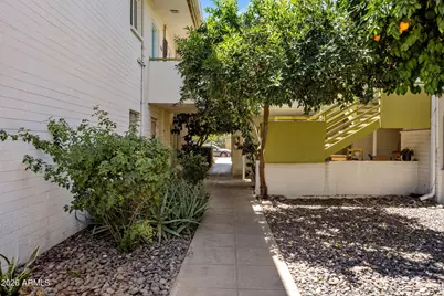 102 W Maryland Avenue #E1, Phoenix, AZ 85013 - Photo 18