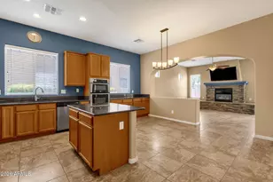 2403 E Robb Ln, Phoenix, AZ 85024 - Photo 14