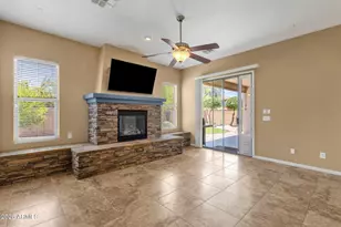 2403 E Robb Ln, Phoenix, AZ 85024 - Photo 16