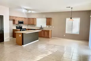 17456 W Ashley Dr, Goodyear, AZ 85338 - Photo 8