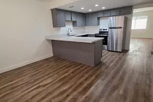 4429 N 53rd Ln, Phoenix, AZ 85031 - Photo 2