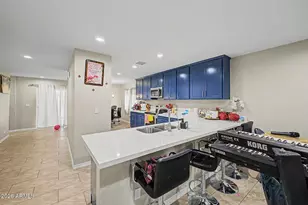 2834 W Fillmore St, Phoenix, AZ 85009 - Photo 8