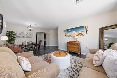 18137 W Canyon Lane, Goodyear, AZ 85338 - Photo 12