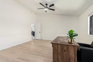 4025 E Paso Trail, Phoenix, AZ 85050 - Photo 16