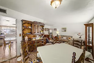 4001 E Hancock Dr, Phoenix, AZ 85028 - Photo 4