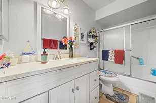 4001 E Hancock Dr, Phoenix, AZ 85028 - Photo 16