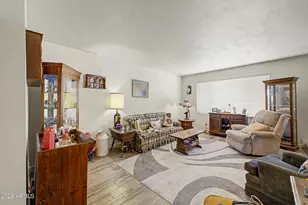 4001 E Hancock Dr, Phoenix, AZ 85028 - Photo 2