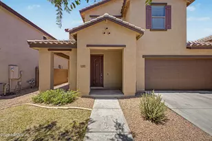 2154 S Martingale Rd, Gilbert, AZ 85295 - Photo 4