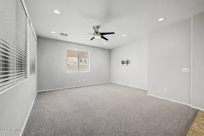 2154 S Martingale Road, Gilbert, AZ 85295 - Photo 10
