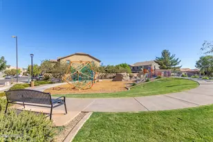 2154 S Martingale Rd, Gilbert, AZ 85295 - Photo 52