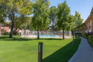 6125 E Indian School Rd, Scottsdale, AZ 85251 - Photo 18