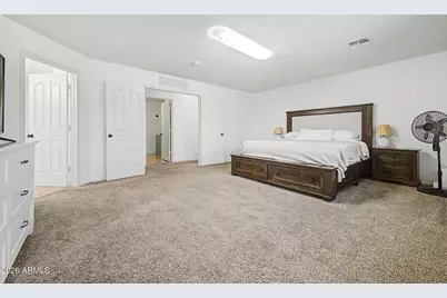 3213 W Pleasant Lane, Phoenix, AZ 85041 - Photo 38
