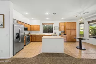3213 W Pleasant Ln, Phoenix, AZ 85041 - Photo 18