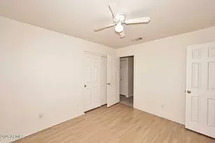 9235 W Michelle Dr, Peoria, AZ 85382 - Photo 18