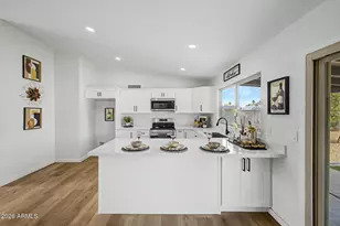 908 W Montoya Ln, Phoenix, AZ 85027 - Photo 12