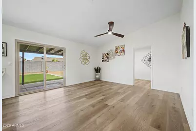 908 W Montoya Lane, Phoenix, AZ 85027 - Photo 10