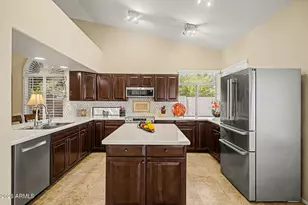 2034 E Dias Dr, Gilbert, AZ 85234 - Photo 12