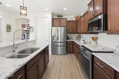 18840 N 261st Drive, Buckeye, AZ 85396 - Photo 8