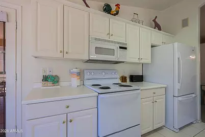 19027 N 83rd Lane, Peoria, AZ 85382 - Photo 10