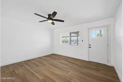 2525 E Inverness Avenue, Mesa, AZ 85204 - Photo 6
