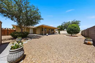 6249 E Evergreen St, Mesa, AZ 85205 - Photo 6