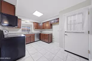 6249 E Evergreen St, Mesa, AZ 85205 - Photo 18