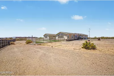 32015 N 223rd Avenue, Wittmann, AZ 85361 - Photo 24