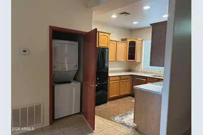 105 N Warren Street, Mesa, AZ 85207 - Photo 6