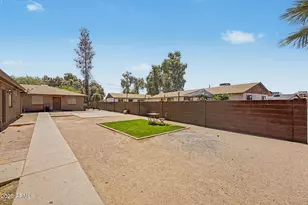 3849 N 23rd Dr, Phoenix, AZ 85015 - Photo 4
