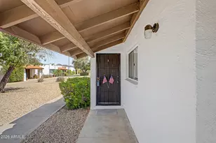 2021 E Tierra Buena Ln, Phoenix, AZ 85022 - Photo 4