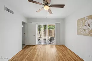 2021 E Tierra Buena Ln, Phoenix, AZ 85022 - Photo 12