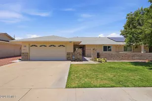 10548 W Campana Dr, Sun City, AZ 85351 - Photo 2
