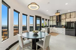 27 W Cochise Dr, Phoenix, AZ 85021 - Photo 8