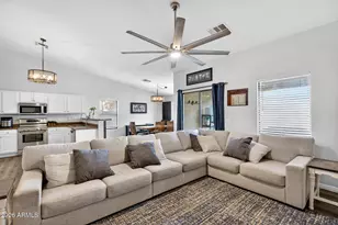 2069 E Cochise Ave, Apache Junction, AZ 85119 - Photo 8