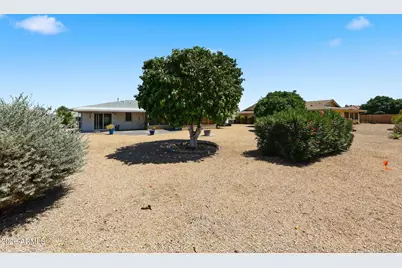 15230 N Rosewood Drive, Sun City, AZ 85351 - Photo 38