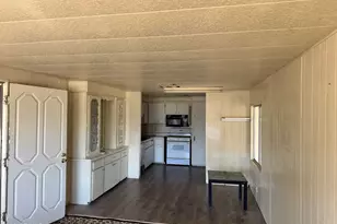 17146 E Meadow Ln, Mayer, AZ 86333 - Photo 2