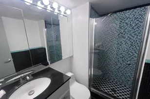 1010 E Osborn Rd, Phoenix, AZ 85014 - Photo 30