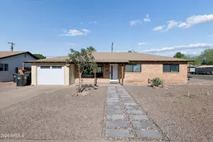 1726 N 74th Pl, Scottsdale, AZ 85257 - Photo 1