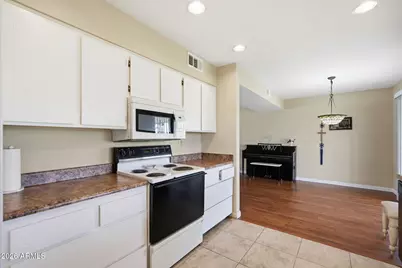 15227 N Boswell Boulevard, Sun City, AZ 85351 - Photo 16