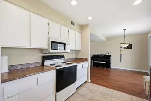 15227 N Boswell Blvd, Sun City, AZ 85351 - Photo 16