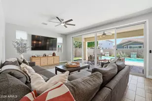 4377 E Amber Ln, Gilbert, AZ 85296 - Photo 8