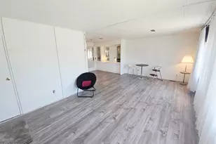 6612 W Hatcher Rd, Glendale, AZ 85302 - Photo 4