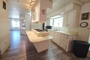 6612 W Hatcher Rd, Glendale, AZ 85302 - Photo 8