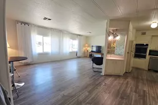 6612 W Hatcher Rd, Glendale, AZ 85302 - Photo 6
